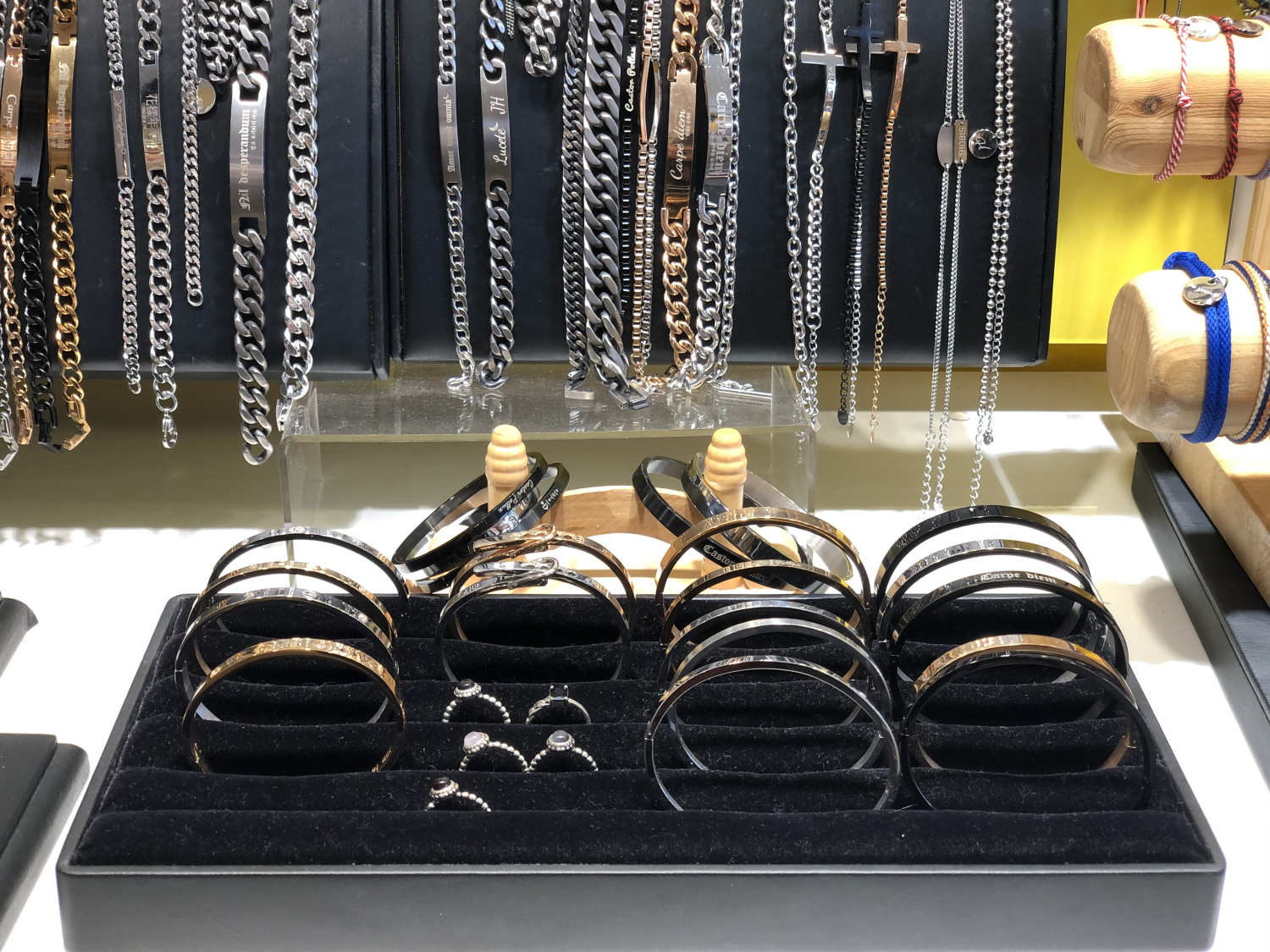 Романтик дэлгүүрийн зураг 3